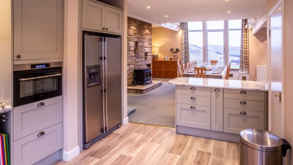LA 145 Dalmunzie House Kitchen 1620 x 1080