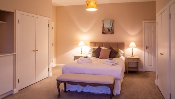 LA 159 Dalmunzie House Master Bedroom 1620 x 1080